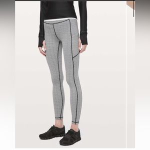 Lululemon Speed Up Tight Full-On Luxtreme 28" Legging Black White Teeny Tooth 10
